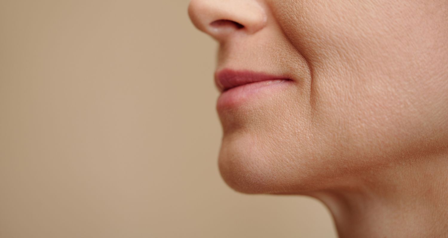 kinnvergroesserung-in-frankfurt Bruststraffung in Frankfurt